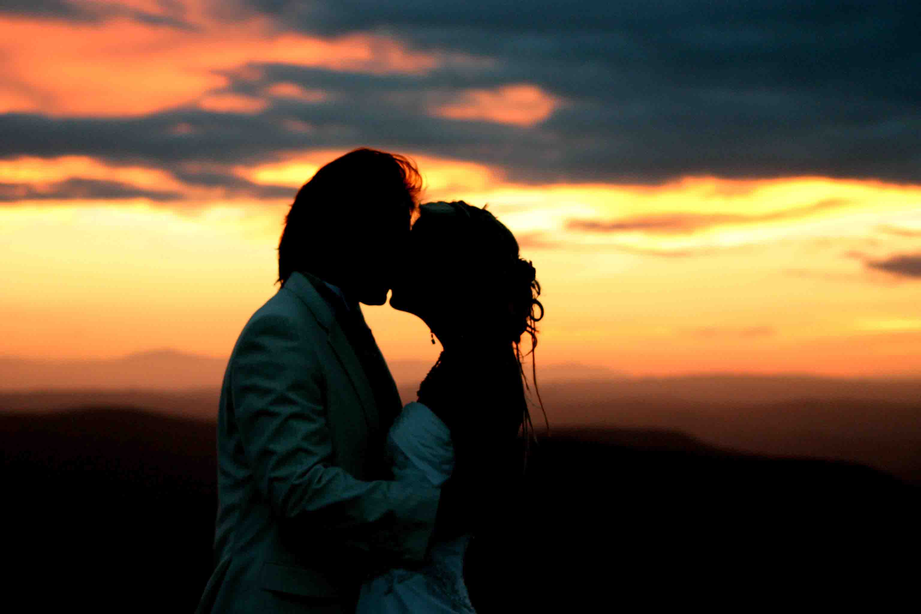 Graeme and Bianca silhouette