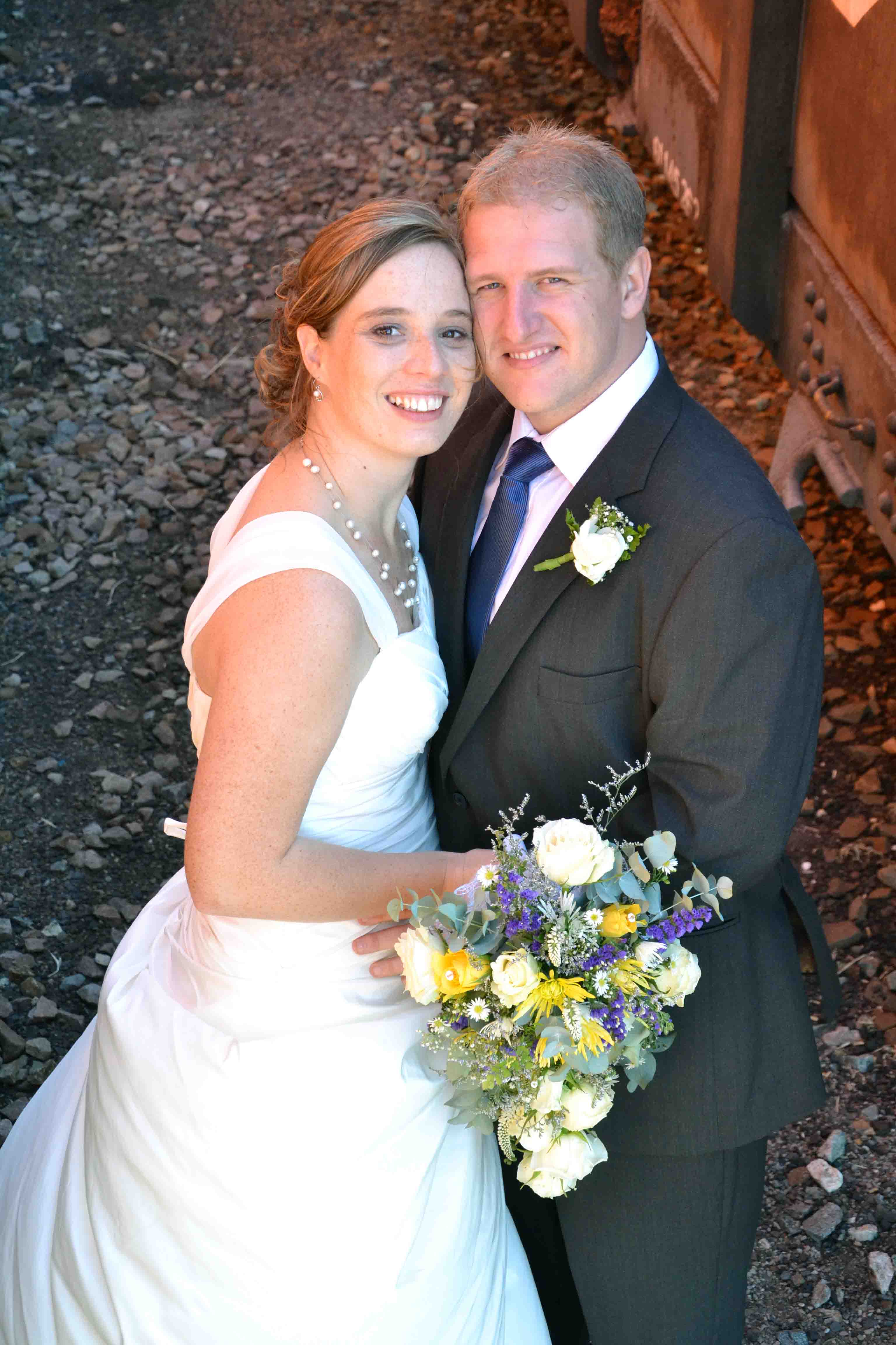  Kir and Will, looking up at the camera